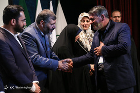 تجلیل از خانواده جانبازان و ایثارگران اهداکننده عضو