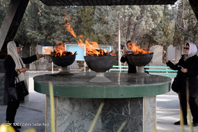 عطرافشانی و گلباران مزار شهدای ادیان توحیدی