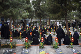 آیین میهمانی لاله‌ها در بهشت زهرا(س)