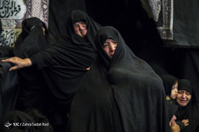 عزاداری ایام فاطمیه در حسینیه سادات اخوی
