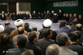 مراسم عزاداری شام شهادت حضرت زهرا(س) در حسینیه امام خمینی(ره)