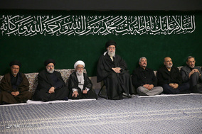 مراسم عزاداری شام شهادت حضرت زهرا(س) در حسینیه امام خمینی(ره)