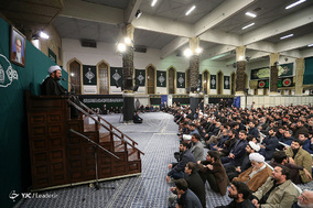 مراسم عزاداری شام شهادت حضرت زهرا(س) در حسینیه امام خمینی(ره)
