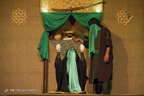 نمایش «حور در آتش» - کرج