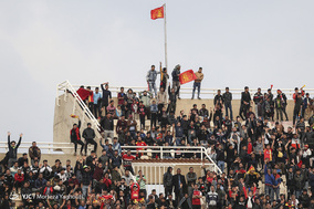 دیدار تیم‌های فوتبال فولاد خوزستان و پرسپولیس تهران