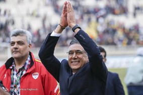 دیدار تیم‌های فوتبال فولاد خوزستان و پرسپولیس تهران