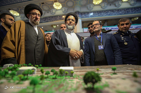 بازدید وزیر اطلاعات از نمایشگاه «اقتدار ۴۰»