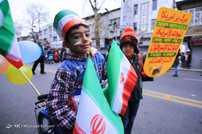 جشن ۲۲ بهمن چهل سالگی در شهر ساری