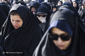 تشییع پیکر شهید گمنام دفاع مقدس در اهواز‎