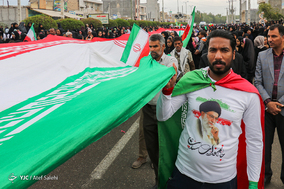 جشن ۲۲ بهمن چهل سالگی در شهر رودان