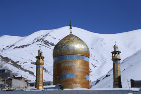 منظره برفی امامزاده داوود (ع)