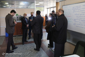 حضور حسین شریعتمداری مدیرمسئول روزنامه کیهان در بیست و نهمین قسمت برنامه «۱۰:۱۰ دقیقه»