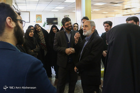 حضور حسین شریعتمداری مدیرمسئول روزنامه کیهان در بیست و نهمین قسمت برنامه «۱۰:۱۰ دقیقه»