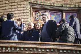 بازدید پبروز حناچی، شهردار تهران و محمد سعیدی‌کیا، رئیس بنیاد مستضفان از باغ وثوق الدوله واقع در منطقه ۱۴ تهران
