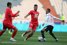 مصاف تیم پرسپولیس و تیم پدیده در دور یک چهارم جام حذفی