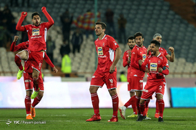مصاف تیم پرسپولیس و تیم پدیده در دور یک چهارم جام حذفی