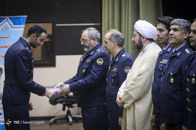 تقدیر از دانشجویان برگزیده در آیین دانش‌آموختگی دانشجویان دانشگاه هوایی شهید ستاری