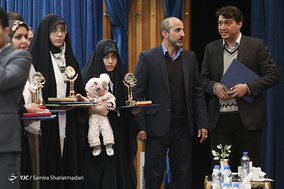 مراسم تجلیل از دانشجویان نمونه و برگزیده المپیاد علمی دانشگاه تهران