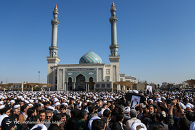 تشییع پیکر آیت الله مومن / قم