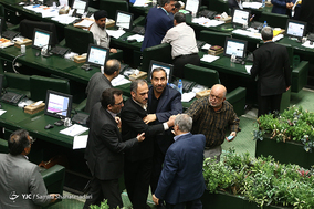 صحن علنی مجلس شورای اسلامی - 6 اسفند 97