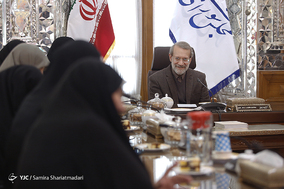 دیدار نمایندگان زن مجلس شورای اسلامی با علی لاریجانی