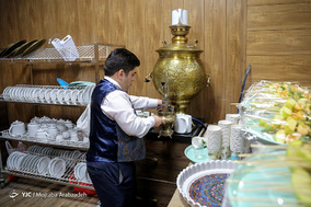 افتتاح رستوران سنتی کوتاه قامتان