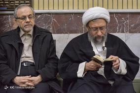 حضور آیت اله آملی لاریجانی بزرگداشت آیت الله محمد مؤمن