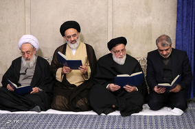 مراسم بزرگداشت آیت‌الله مؤمن در حسینیه امام خمینی