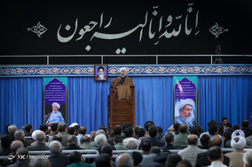 مراسم بزرگداشت آیت‌الله مؤمن در حسینیه امام خمینی