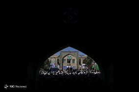 اجتماع عظیم طلاب حوزه علمیه قم در لبیک به بیانیه گام دوم انقلاب اسلامی / مدرسه فیضیه
