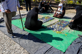 تشییع پیکر پاک ۲ شهید گمنام جنگ تحمیلی در گرگان