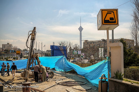 ده‌ها متر در عمق زمین