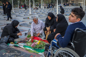 زیارت اهل قبور و مزار شهدا در آخرین پنجشنبه سال/ گرگان