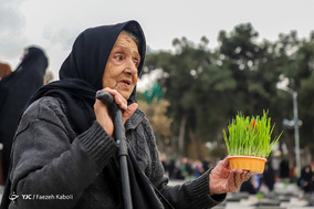زیارت اهل قبور و مزار شهدا در آخرین پنجشنبه سال/ گرگان