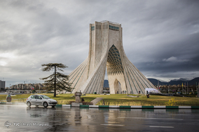 هوای شهر تهران پس از بارش دو روزه مداوم باران بهاری