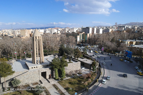 ایرانِ من/ آرامگاه بوعلی سینا همدان