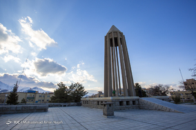 ایرانِ من/ آرامگاه بوعلی سینا همدان