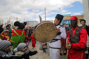 شادپیمایی نوروزی در استقبال از بهار در ابهر