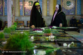 لحظه تحویل سال ۱۳۹۸ در آستان مقدس امامزاده صالح (ع)