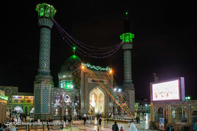 لحظه تحویل سال ۱۳۹۸ در آستان مقدس امامزاده صالح (ع)