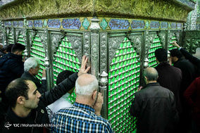 لحظه تحویل سال ۱۳۹۸ در آستان مقدس امامزاده صالح (ع)
