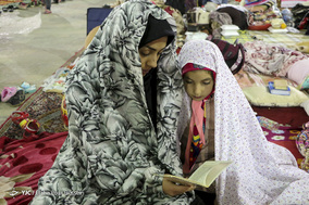 آیین معنوی اعتکاف بانوان در شیراز