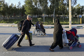 خروج زائران نوروزی عتبات عالیات از مرز مهران
