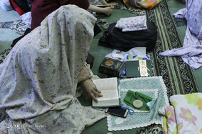 انجام اعمال ام داوود در آیین معنوی اعتکاف