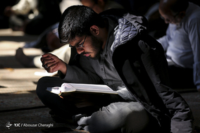 انجام اعمال ام داوود در آیین معنوی اعتکاف