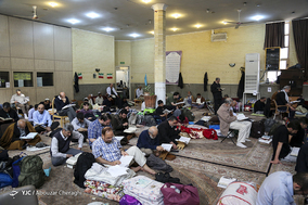 انجام اعمال ام داوود در آیین معنوی اعتکاف