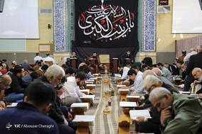 انجام اعمال ام داوود در آیین معنوی اعتکاف