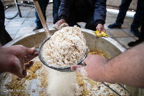 آیین سنتی حلوا پزان