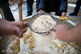 آیین سنتی حلوا پزان