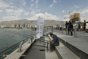 مسافران نوروزی دریاچه چیتگر